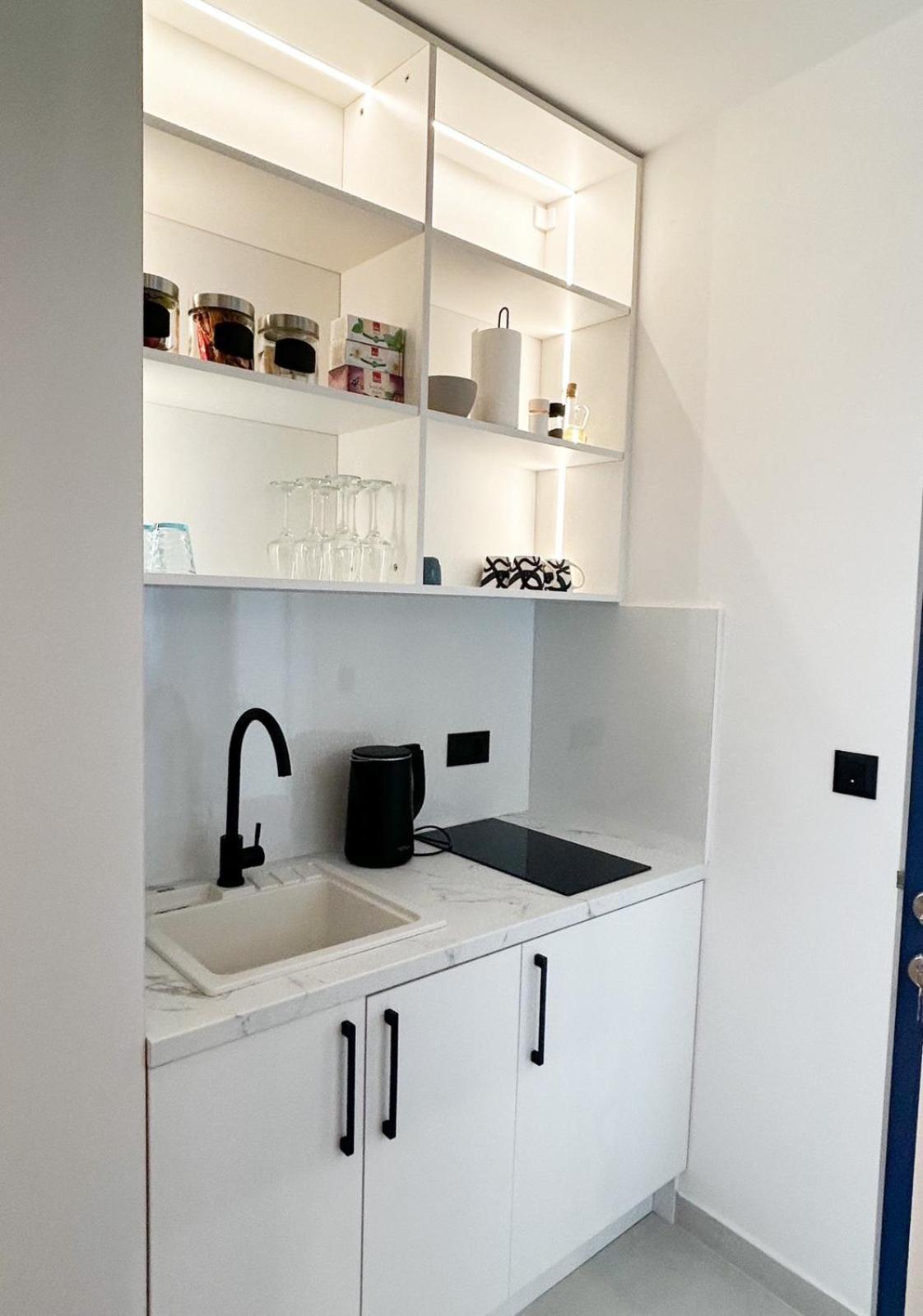 Regent Blue Apartments - Free Private Parking 모스타르 외부 사진