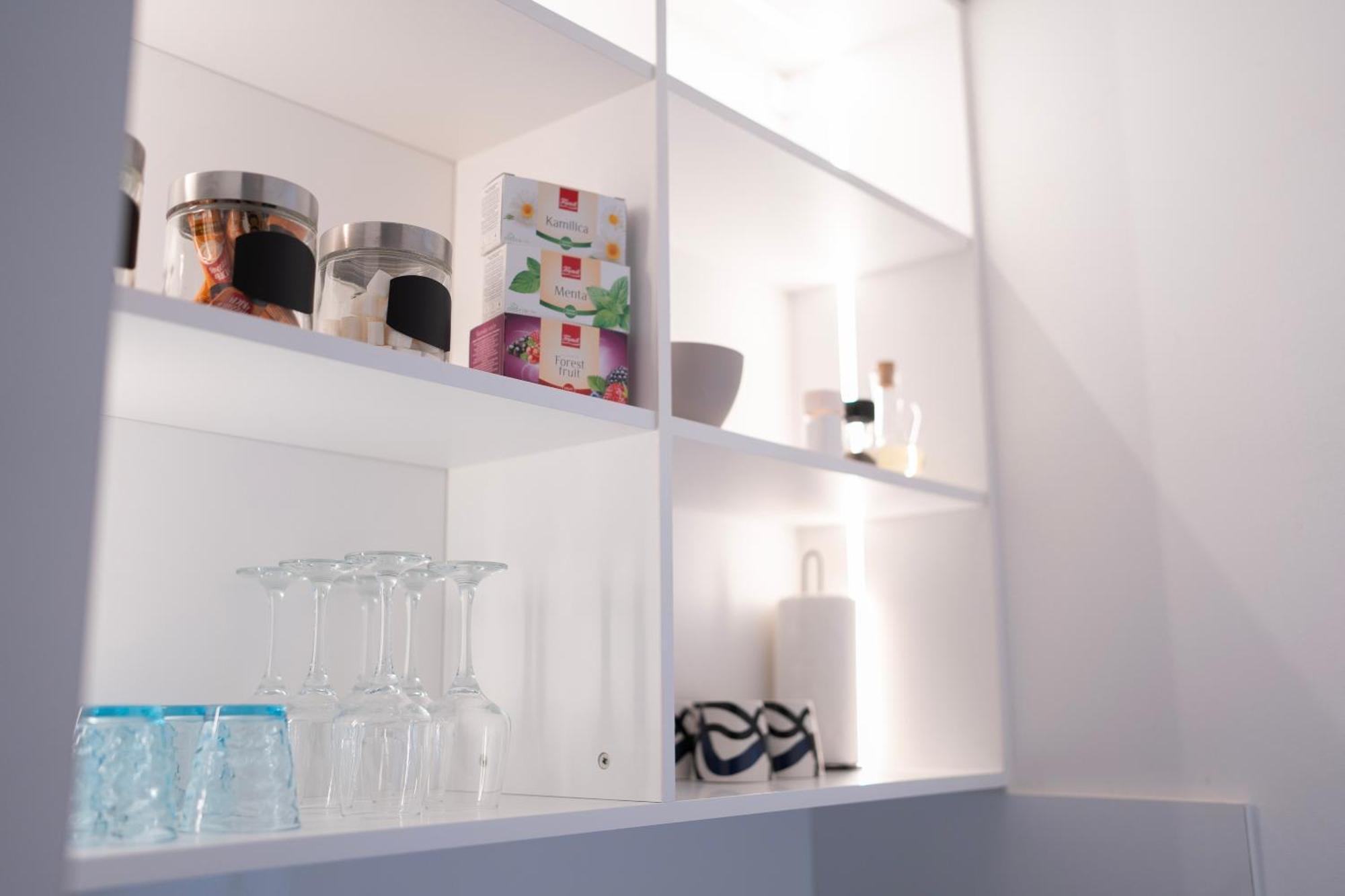 Regent Blue Apartments - Free Private Parking 모스타르 객실 사진