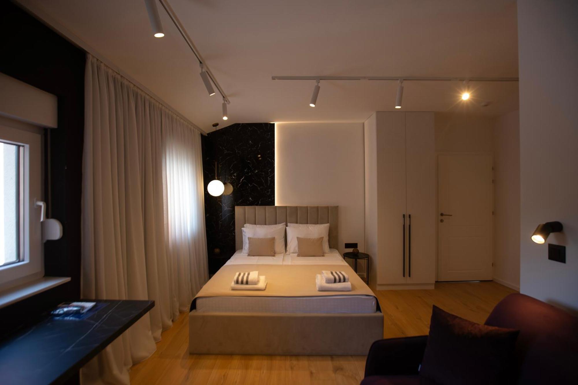 Regent Blue Apartments - Free Private Parking 모스타르 외부 사진