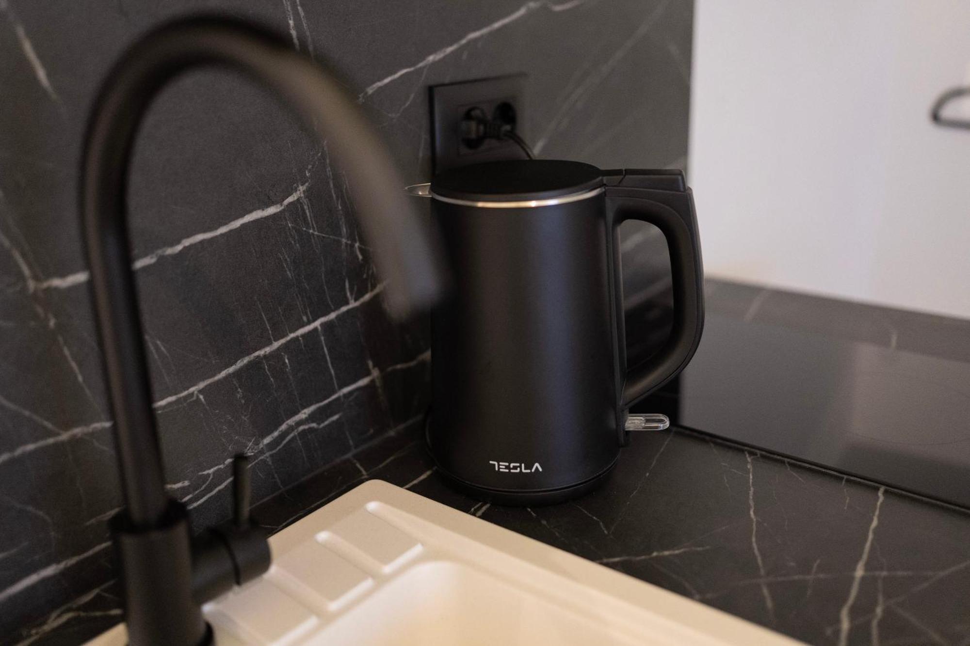 Regent Blue Apartments - Free Private Parking 모스타르 외부 사진